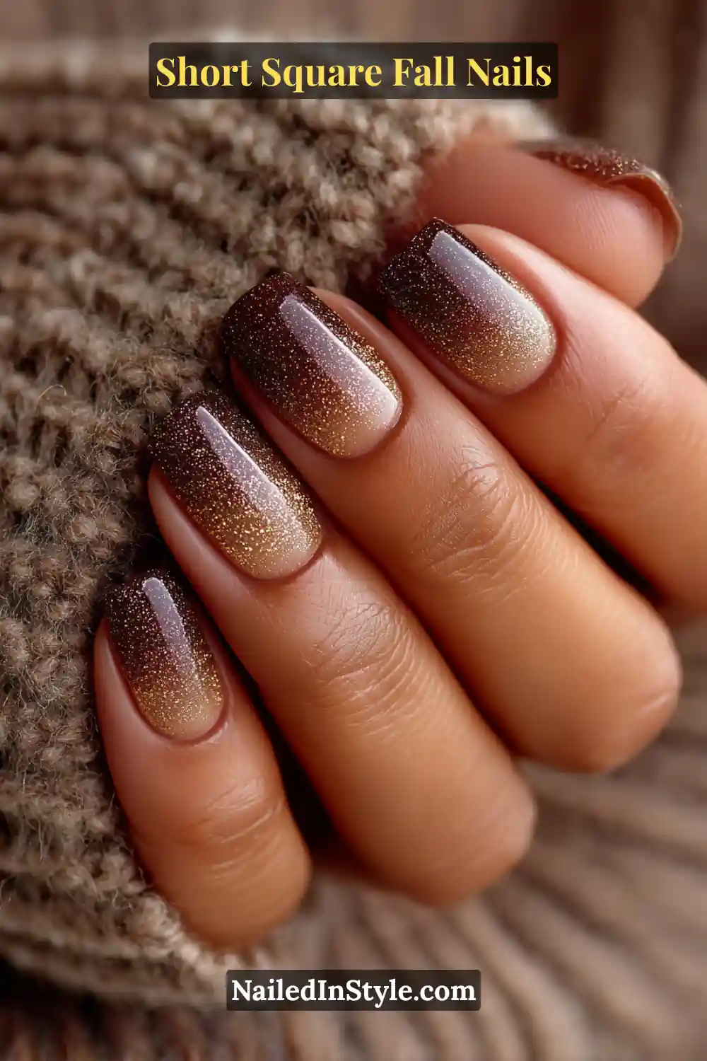 Short square nails in espresso brown softly fading into mocha with fine golden glitter, creating a candlelit gradient shimmer perfect for fall evenings.